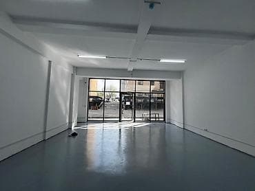 помощник для парикмахера: Сдается в аренду коммерческое помещение на первом этаже нового жилого — 4