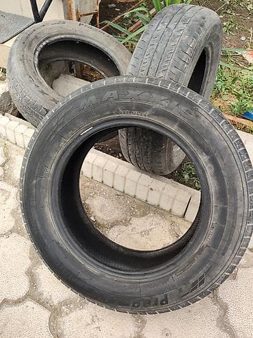 максис: Шины R 15, Б/у, Maxxis — 1
