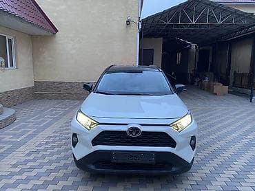 bew e39: Toyota RAV4: 2019 г., 2.5 л, Автомат, Бензин, Кроссовер — 2