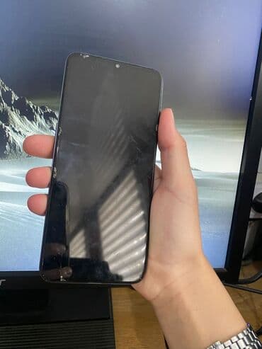 Realme C35, Б/у, 128 ГБ, цвет - Черный, 2 SIM