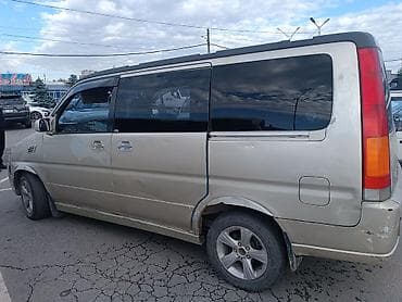 Honda Stepwgn: 2000 г., 2 л, Вэн/Минивэн — 2