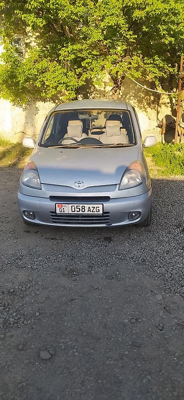 sprinter bazar: Toyota Funcargo: 2002 г., Автомат, Бензин, Минивэн — 9