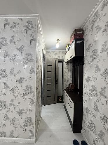 home: 2 комнаты, 43 м², Хрущевка, 1 этаж, Косметический ремонт — 10
