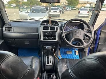spark 2012: Mitsubishi Pajero Pinin: 2002 г., 1.8 л, Автомат, Бензин, Внедорожник — 4