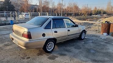 mekab r16: Daewoo Nexia: 1997 г., 1.5 л, Механика, Бензин, Седан — 5
