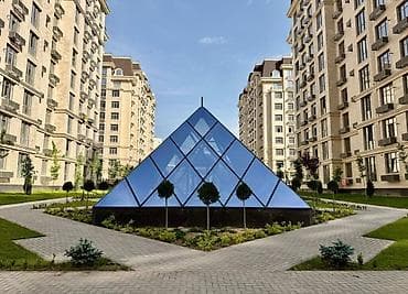 Батирлер: 2 бөлмө, 50 м², Элитка, 10 кабат, Дизайнердик ремонт — 1