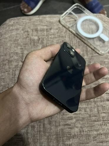 13 mini 128: IPhone 13 mini, Б/у, 128 ГБ, Midnight, Чехол, 79 % — 2