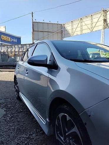 lada priors: Toyota Corolla: 2017 г., 1.8 л, Типтроник, Бензин, Хэтчбэк — 8