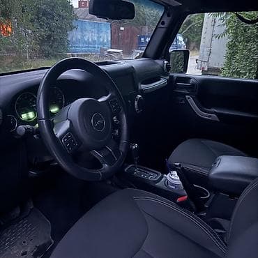 желмайан бу: Jeep Wrangler: 2018 г., 3.6 л, Автомат, Бензин, Внедорожник — 4