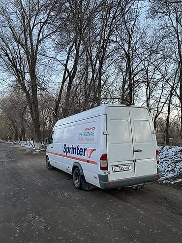 16 lt: Грузовик, Mercedes-Benz — 4