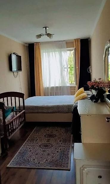3 комнаты, 58 м², 4 мкр 104 серия, 4 этаж, Косметический ремонт — 2