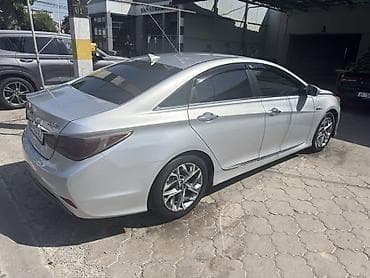 hyundai genesis: Hyundai Sonata: 2012 г., 2.4 л, Автомат, Гибрид, Седан — 4