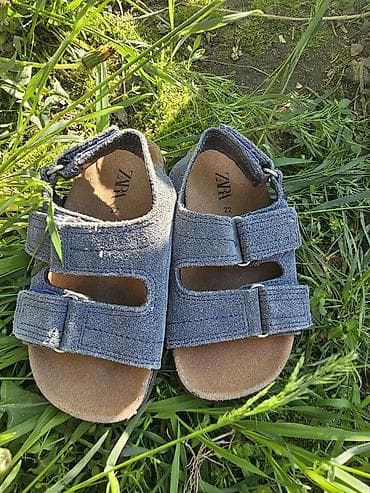 Детская обувь, набор из 3 пар: 1) Сандалии ZARA - Размер: 22 (указан