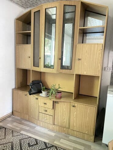 кухонный топорик: Срочно продаю горку!
Торг уместен — 1