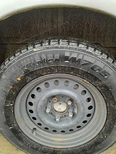 муси биси: Hyundai H-1: 2000 г., 2.5 л, Механика, Дизель, Минивэн — 5