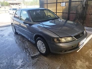 renault clio: Opel Vectra: 2001 г., 2.2 л, Бензин, Седан — 2