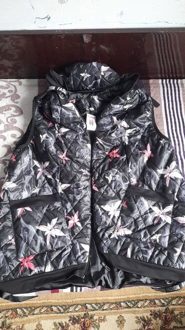 купить спортивный костюм женский недорого от производителя: Модная, молодёжная жилетка на весну/осень шикарного размера (62-64) — 2