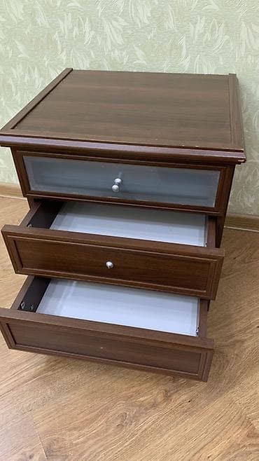 комоды шкафы тумбы: Прикроватная тумба, Без зеркала, цвет - Коричневый, ЛДСП — 3