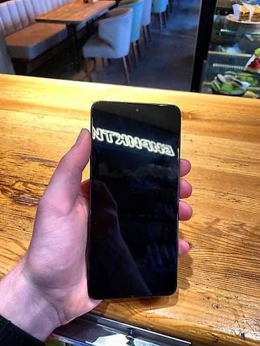 poco x4 gr: Poco X7 Pro, 256 ГБ, цвет - Черный — 1