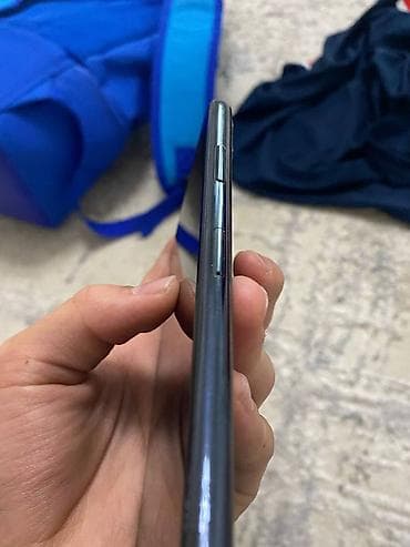 iphone 11 корпус: IPhone 11 Pro, Б/у, 256 ГБ, Matte Midnight Green, Зарядное устройство, Чехол, 83 % — 2
