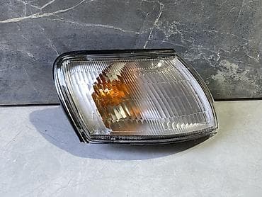 бампер е2: Toyota Carina -e,Тойота Карина-е поворотники левый правый — 1