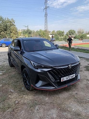 byd e9 2021: Changan : 2025 г., 1.5 л, Робот, Бензин, Кроссовер — 1