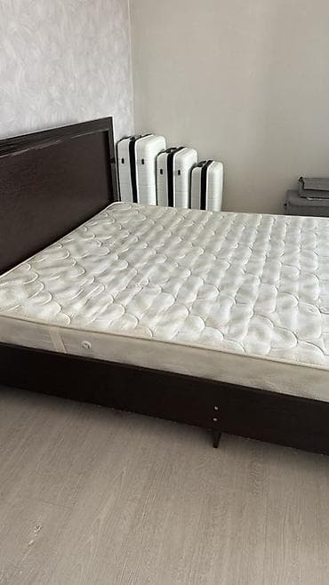 двух спальни: Двуспальная кровать, Б/у, С матрасом, длина - 200 см — 4