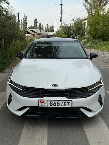 mers c 180: Kia K5: 2021 г., 2 л, Автомат, Бензин, Седан — 4