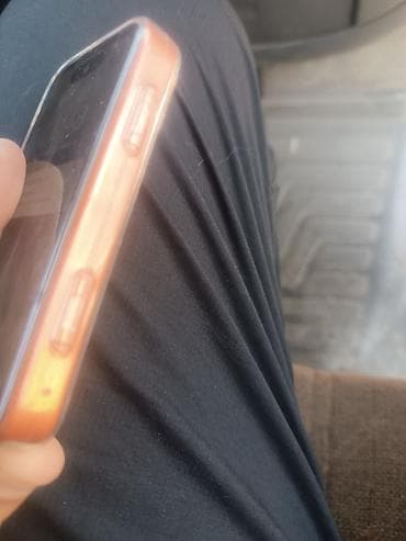 redmi 13 с: Смартфон с дизайном в стиле iPhone в прозрачном чехле - Корпус — 2