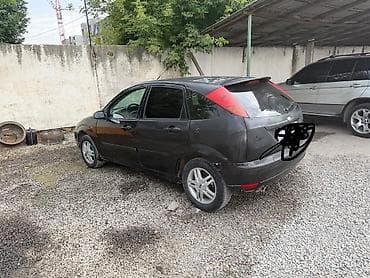 Продажа авто: Ford Focus: 2002 г., Хэтчбэк — 2