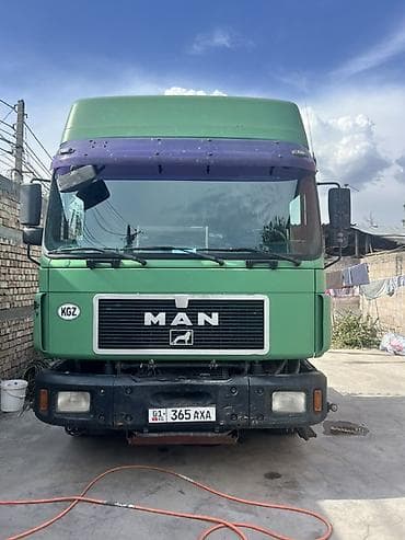 Тягач, MAN, 1998 г., Тентованный — 1