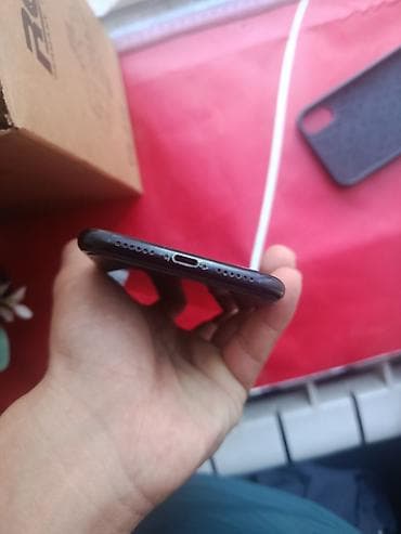 IPhone Xr, Б/у, 128 ГБ, Черный, Чехол, 80 %