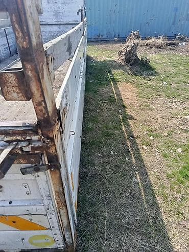 богажник на зил: Кузов бортовой Mercedes-Benz, Оригинал — 3