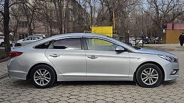 очень срочно продаю авто: Hyundai Sonata: 2015 г., 2 л, Автомат, Газ, Седан — 4