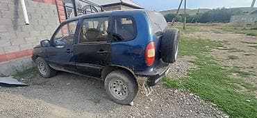 продаю генератор: Chevrolet Niva: 2007 г., Механика, Бензин — 5