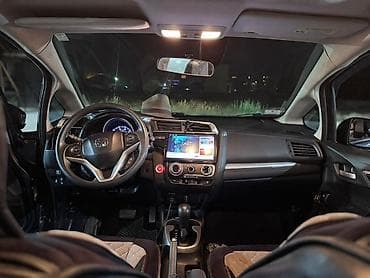 малометражки авто: Honda Fit: 2019 г., 1.5 л, Вариатор, Бензин, Хэтчбэк — 8