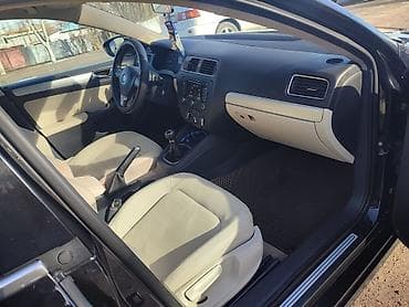 Volkswagen: Volkswagen Jetta: 2011 г., 2.5 л, Ручные, Бензин, Седан — 3