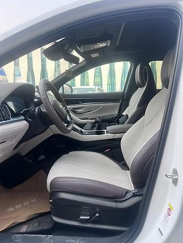 машина byd e2: BYD Song Plus: 2025 г., Электромобиль, Кроссовер — 10