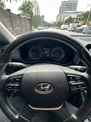 grand: Hyundai Grandeur: 2018 г., 3 л, Автомат, Газ, Седан — 8