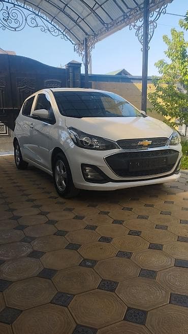 зил 141: Chevrolet Spark: 2020 г., 1 л, Ручные, Бензин, Хэтчбэк — 1