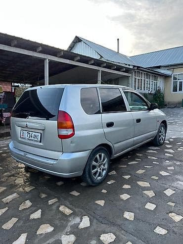 Mitsubishi Space Star: 1999 г., 1.3 л, Механика, Бензин, Хэтчбэк — 2