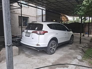 range over: Toyota RAV4: 2017 г., 2.4 л, Автомат, Бензин, Кроссовер — 1