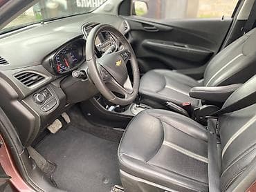 1 18: Chevrolet Spark: 2020 г., 1 л, Автомат, Бензин, Хэтчбэк — 6