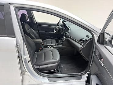 lexus e: Hyundai Avante: 2019 г., 1.6 л, Автомат, Бензин, Седан — 7