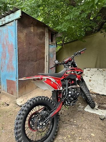 помпа мото: Эндуро 300 куб. см, Бензин, Взрослый, Б/у — 1