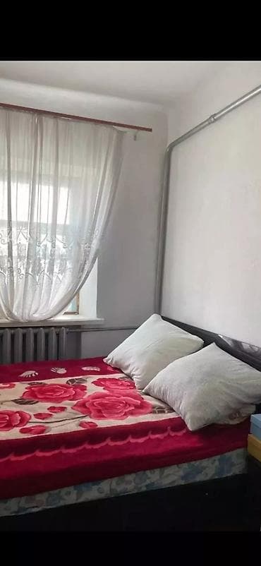Дома: 68 м², 4 комнаты, Забор, огорожен — 3