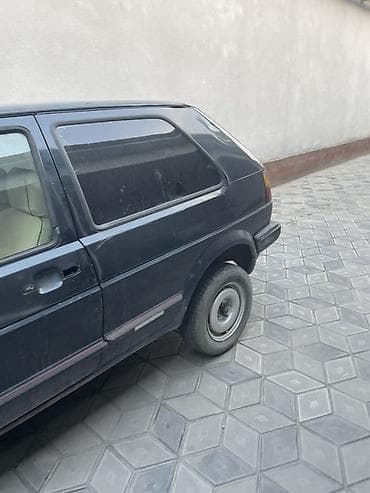 водный скутер: Volkswagen Golf: 1987 г., 1.6 л, Механика, Бензин, Хэтчбэк — 1
