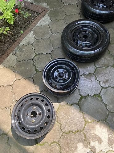 Колеса в сборе 195 / 65 / R 15, Лето, Комплект, Легковые, Железные, отверстий - 4 at lalafo.kg Колеса в сборе 195 / 65 / R 15, Лето, Комплект, Легковые, Железные, отверстий - 4