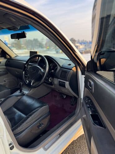машина бугатти: Subaru Forester: 2005 г., 2 л, Типтроник, Бензин, Универсал — 5