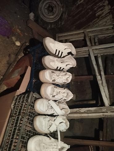 Продаю обуви